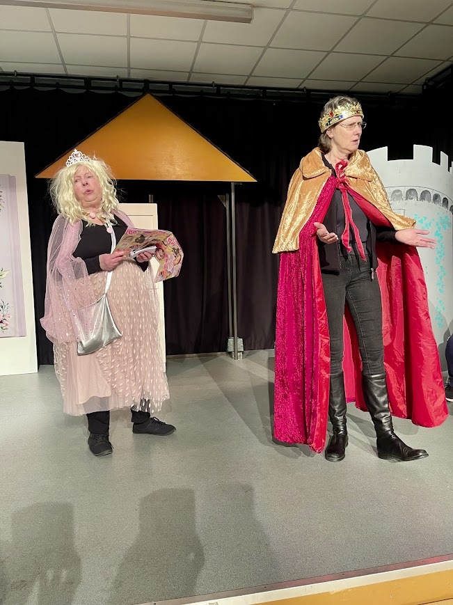 Jackie playing the Princess, talking to her father, the King, played by Anne.